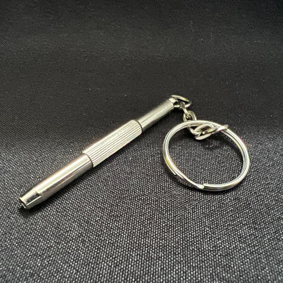 Hello Kitty Plastic Frames with Interchangeable Bows - Picture 5 of 5